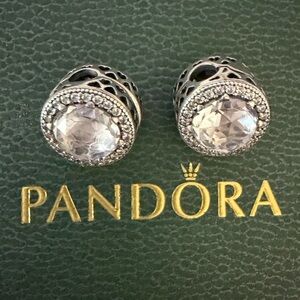 Pandora Radiant Hearts Clear CZ Clip Set of 2